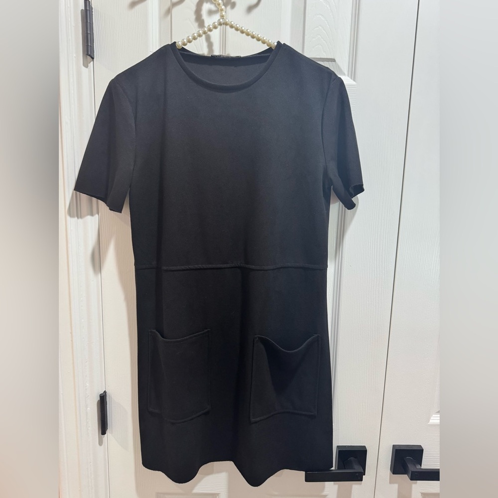 Classic Black Short Sleeve Dress